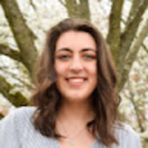 Meet your Posher, Lydia